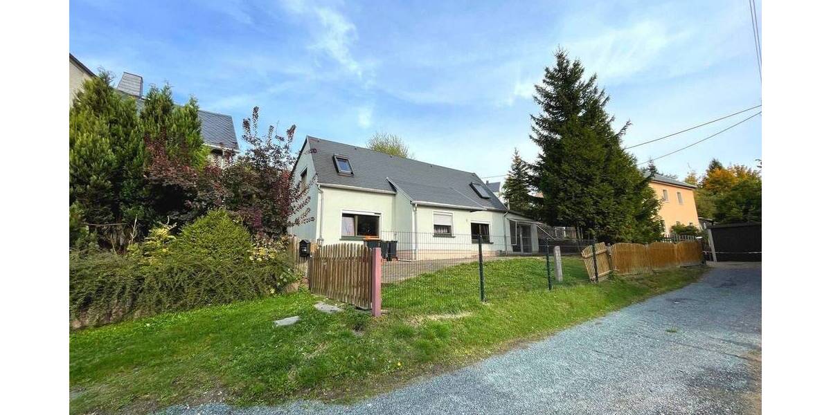 Einfamilienhaus Rodewisch - 5 Zimmer, 150 m&sup2;, 85.000&euro; | Angebot:25662568