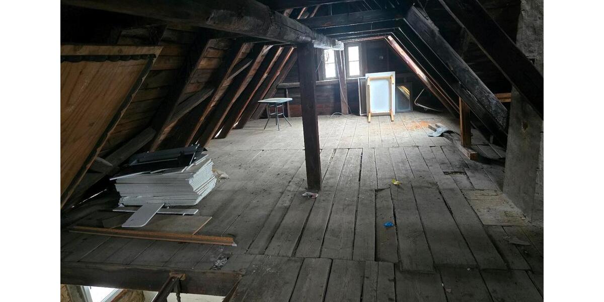 Einfamilienhaus Mohlsdorf-Teichwolframsdorf Teichwolframsdorf - 7 Zimmer, 180 m&sup2;, 42.000&euro; | Angebot:24616575