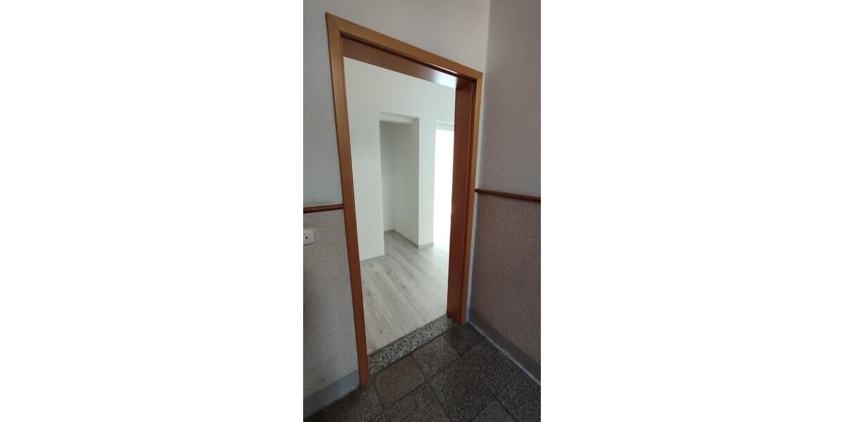 Etagenwohnung Plauen - 2 Zimmer, 49 m&sup2;, 49.500&euro; | Angebot:26470234