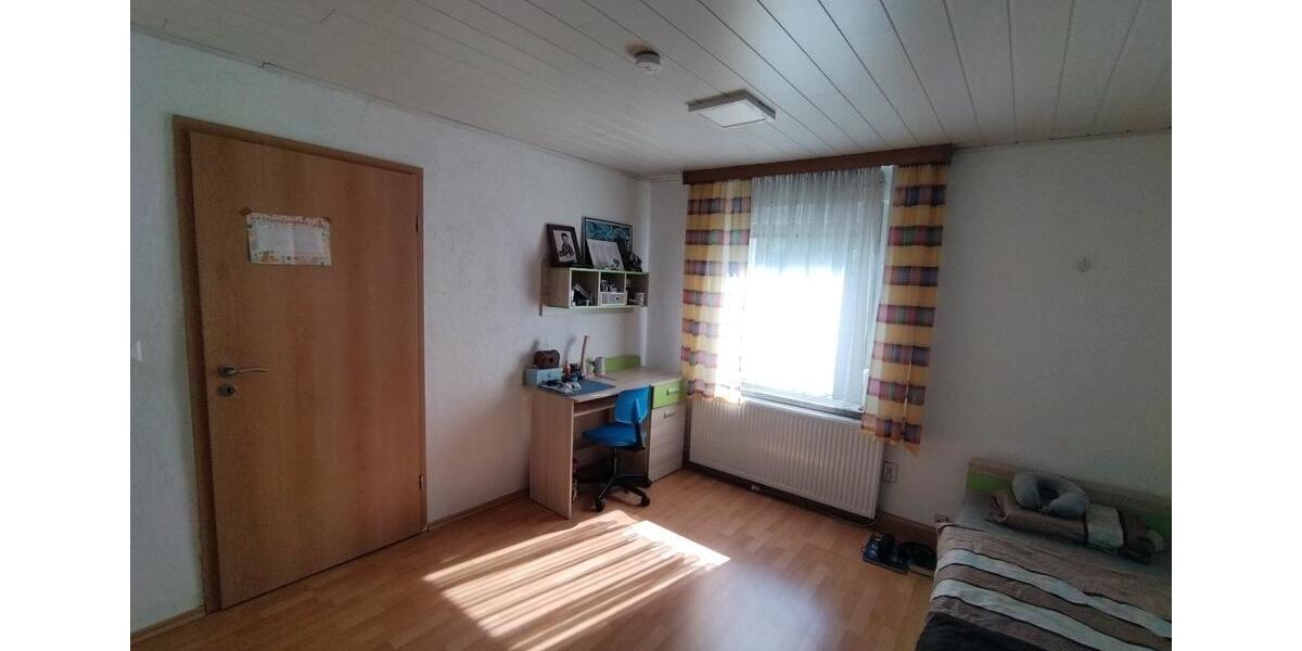 Doppelhaushälfte Auerbach/Vogtland Vogtland - 7 Zimmer, 130 m&sup2;, 161.000&euro; | Angebot:27296152