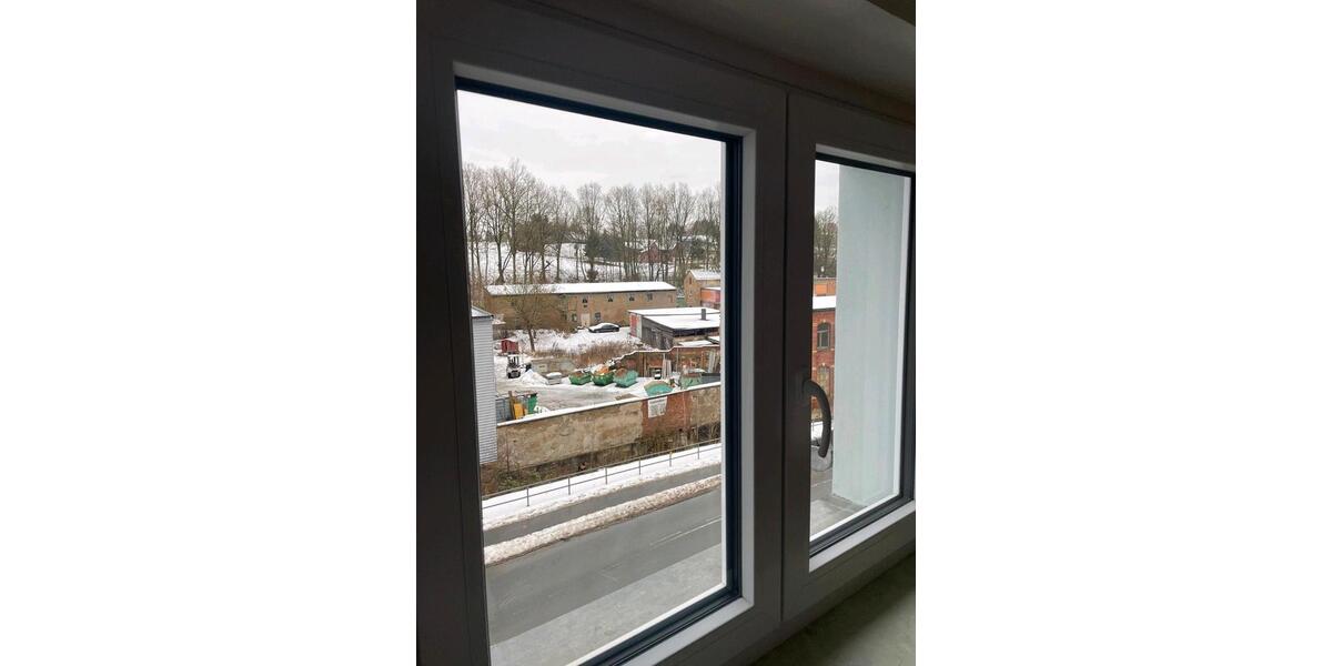 Dachgeschoßwohnung Reichenbach im Vogtland - 2 Zimmer, 45 m&sup2;, 495&euro; | Angebot:24535100