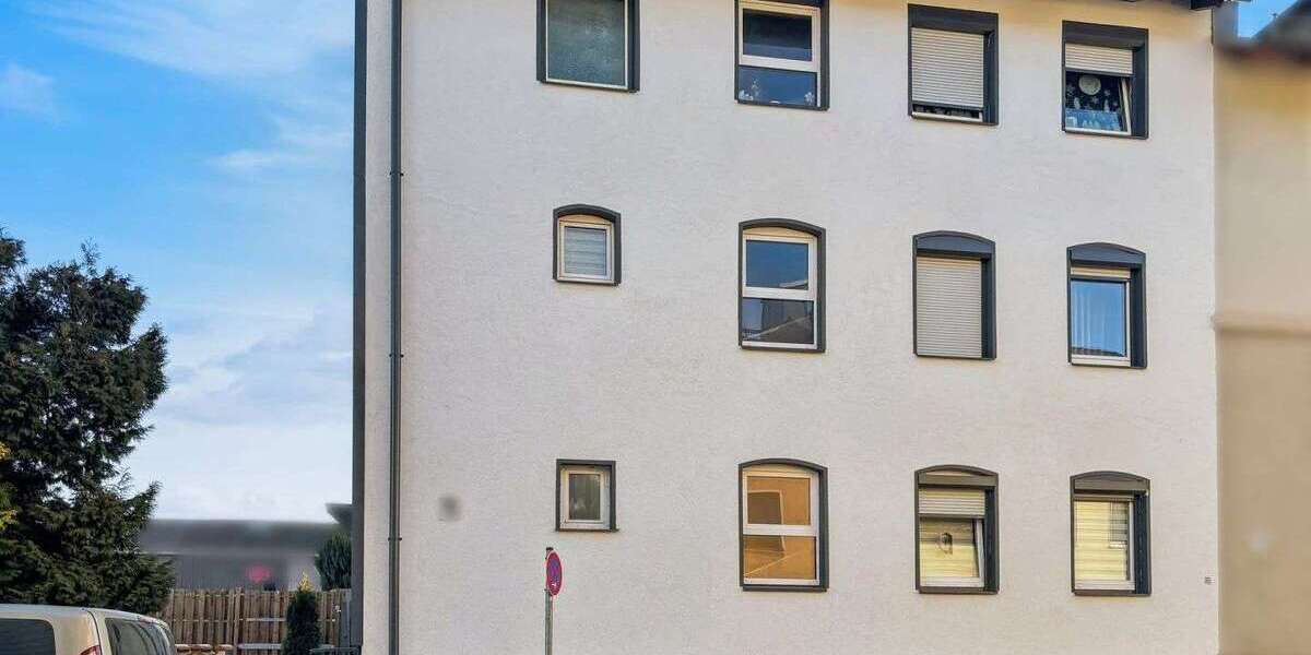 Einfamilienhaus Hof Altstadt - 11 Zimmer, 220 m&sup2;, 329.000&euro; | Angebot:24796317