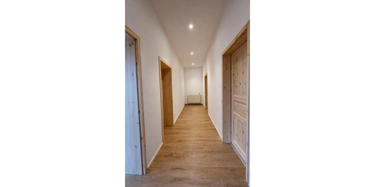 Mehrfamilienhaus, Wohnhaus Falkenstein/Vogtland Vogtland - 16 Zimmer, 250 m&sup2;, 230.000&euro; | Angebot:26257483