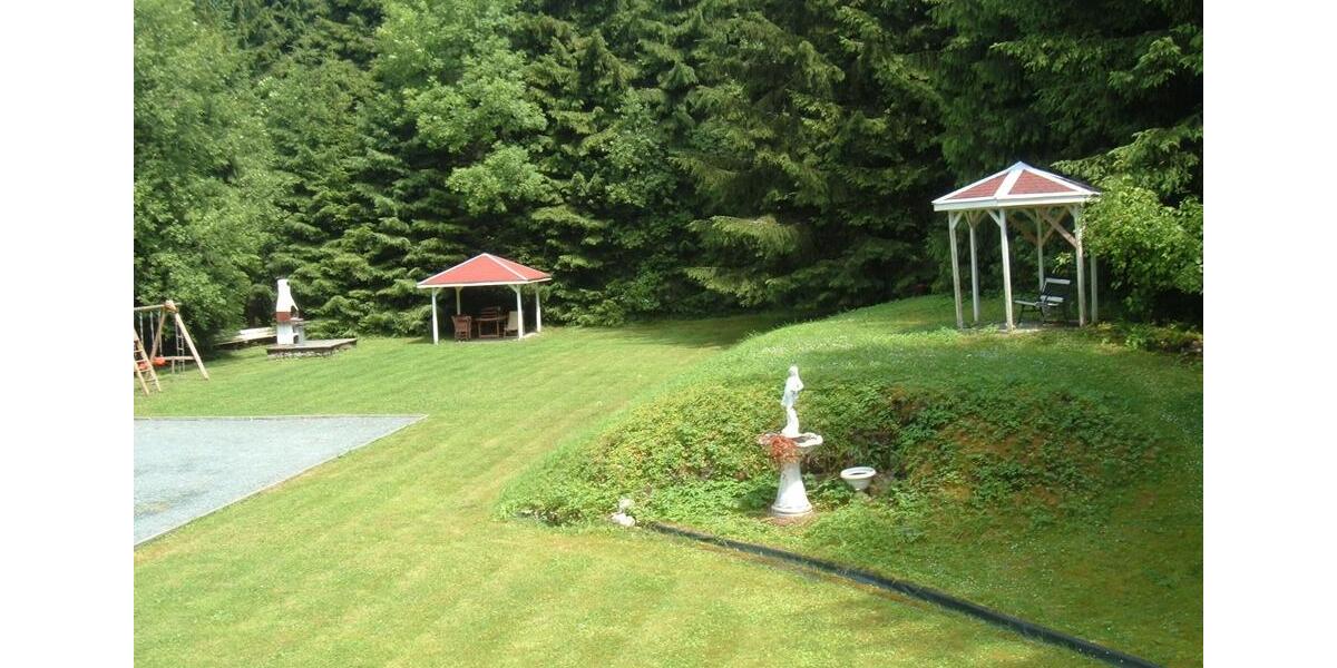 Dachgeschoßwohnung Muldenhammer - 2 Zimmer, 50 m&sup2;, 275&euro; | Angebot:22938332