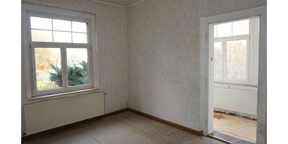 Mehrfamilienhaus, Wohnhaus Adorf - 8 Zimmer, 200 m&sup2;, 121.000&euro; | Angebot:25997740