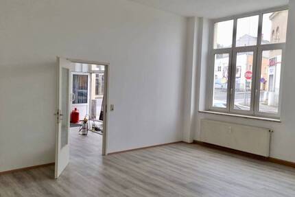Gewerbeobjekt Plauen Stadtmitte - 3 Zimmer, 80 m&sup2;, 400&euro; | Angebot:25708231