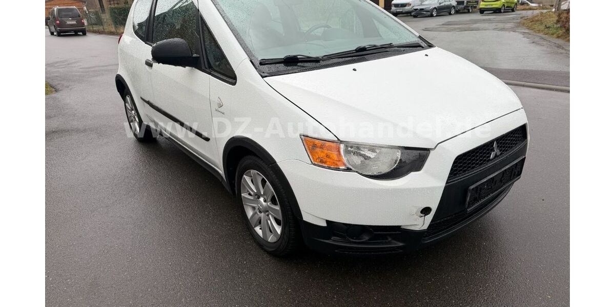 Mitsubishi Colt 67.730 km 2.590 &euro; Netzschkau 08491