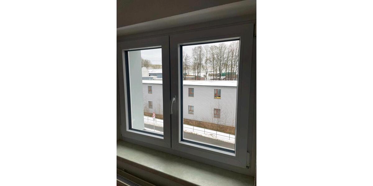 Dachgeschoßwohnung Reichenbach im Vogtland - 2 Zimmer, 45 m&sup2;, 495&euro; | Angebot:24535100