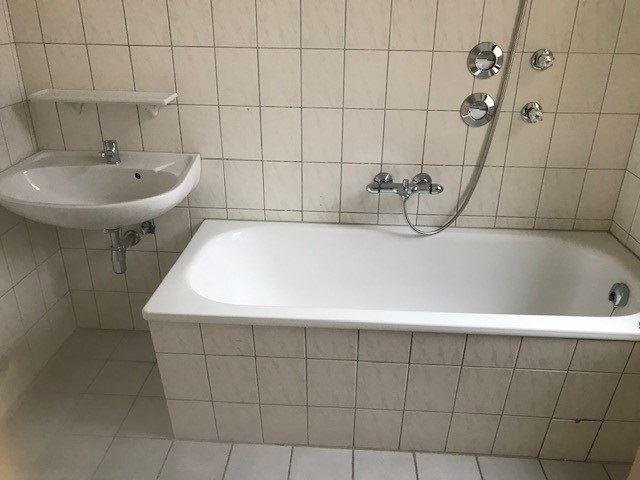 Etagenwohnung Plauen Bahnhofsvorstadt - 3 Zimmer, 68 m&sup2;, 275&euro; | Angebot:22595146
