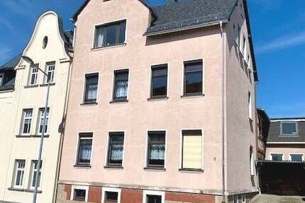 Haus Lengenfeld - 8 Zimmer, 192 m&sup2;, 115.000&euro; | Angebot:26741160