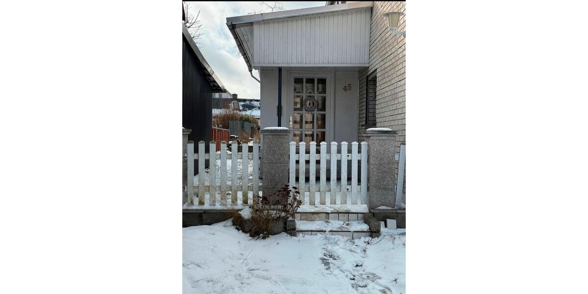 Einfamilienhaus Hof Neuhof - 5 Zimmer, 100 m&sup2;, 65.000&euro; | Angebot:26122869