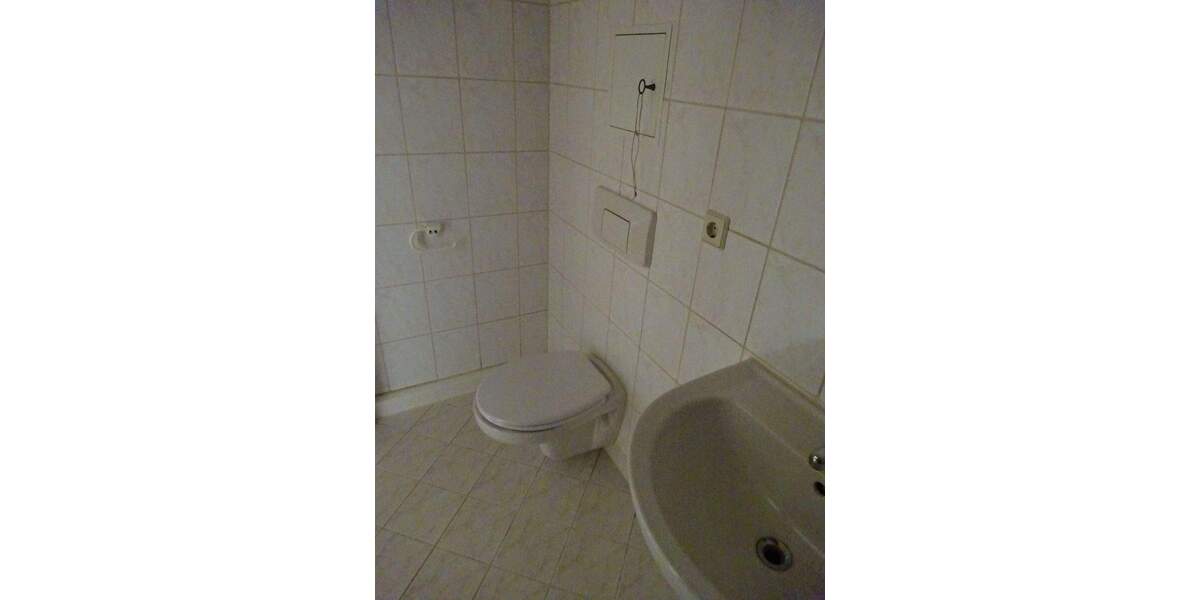 Etagenwohnung Treuen - 2 Zimmer, 61 m&sup2;, 385&euro; | Angebot:25985415