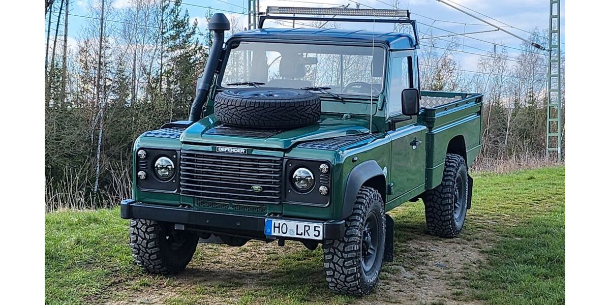 Land Rover Defender 58.125 km 46.900 &euro; Hof 95030