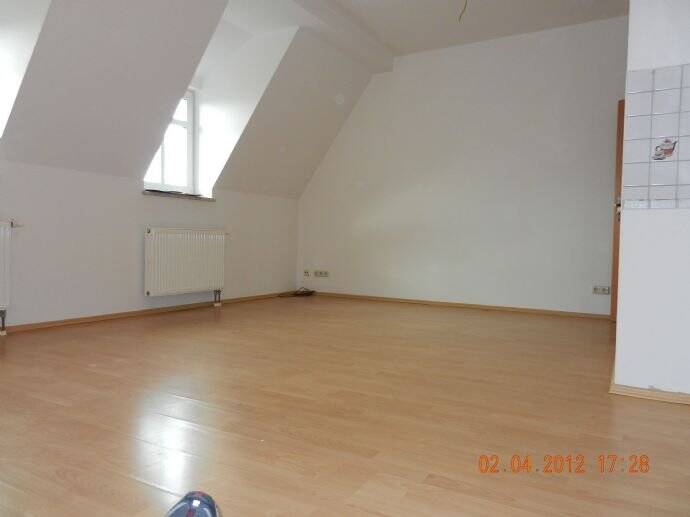 Zimmer Plauen Haselbrunn - 3 Zimmer, 68 m&sup2;, 290&euro; | Angebot:25666878