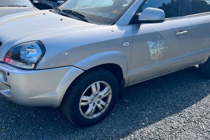 Hyundai TUCSON 155.600 km 1.900 &euro; Neuensalz - Mechelgrün 08541