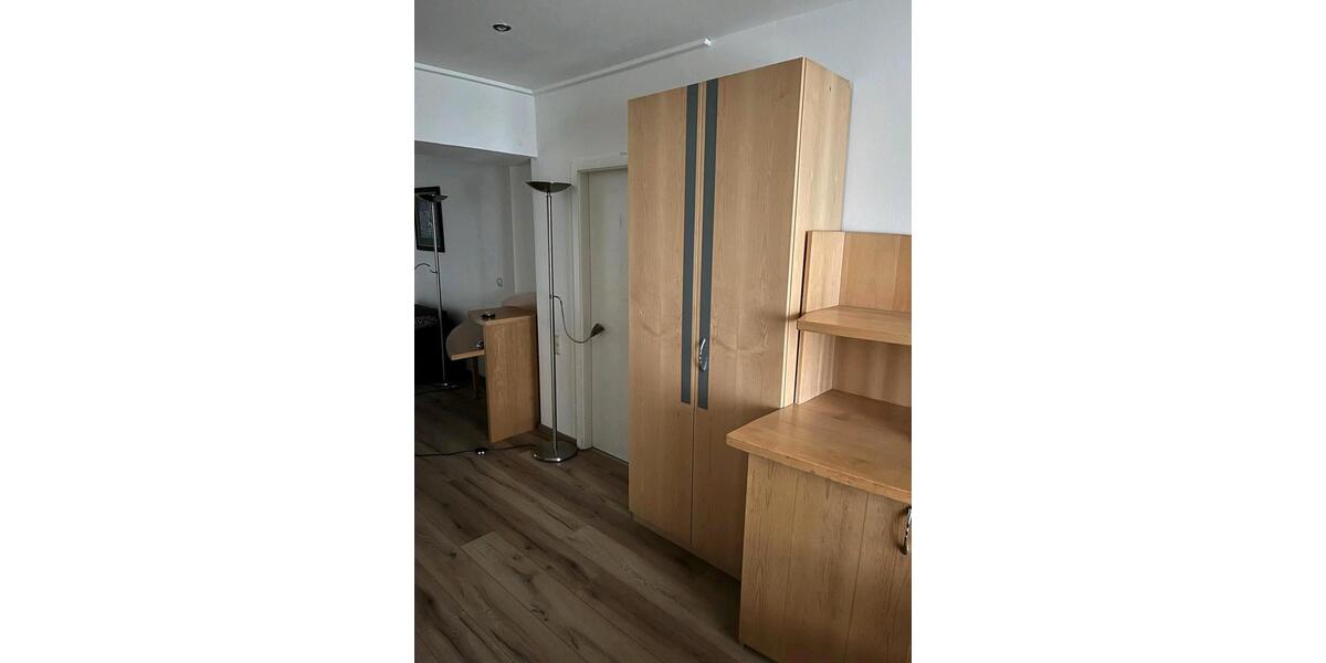 Erdgeschoßwohnung Neumark - 4 Zimmer, 140 m&sup2;, 80.000&euro; | Angebot:25299465
