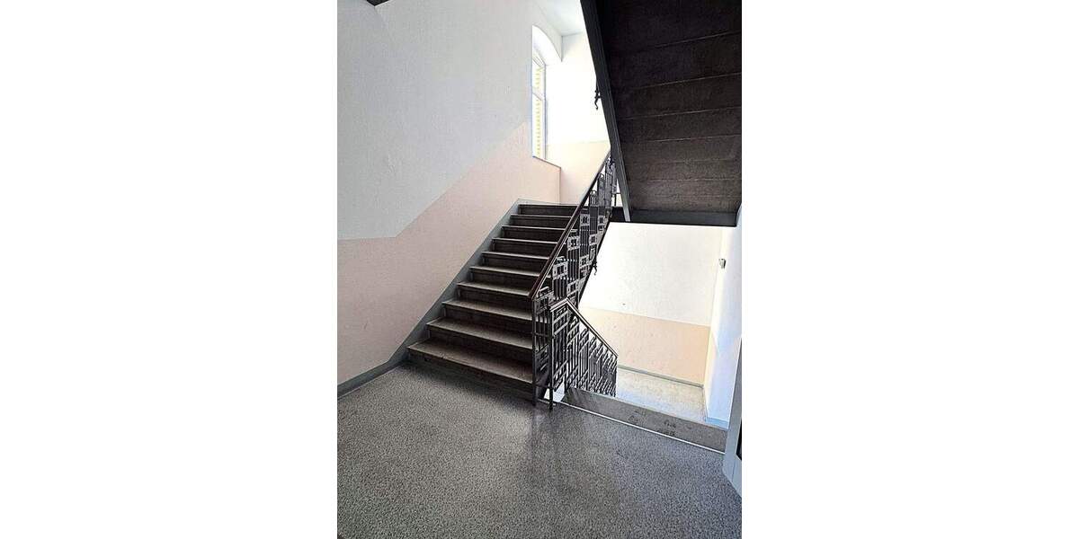 Etagenwohnung Plauen Preißelpöhl - 2 Zimmer, 40 m&sup2;, 15.000&euro; | Angebot:25712011