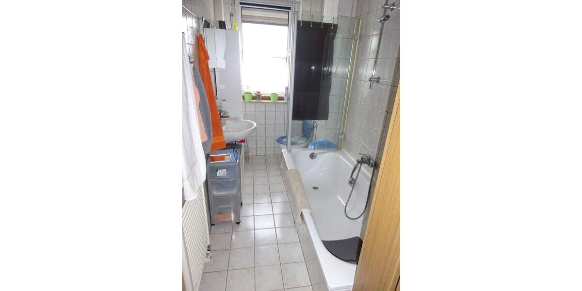 Etagenwohnung Treuen - 3 Zimmer, 57 m&sup2;, 25.900&euro; | Angebot:26731091