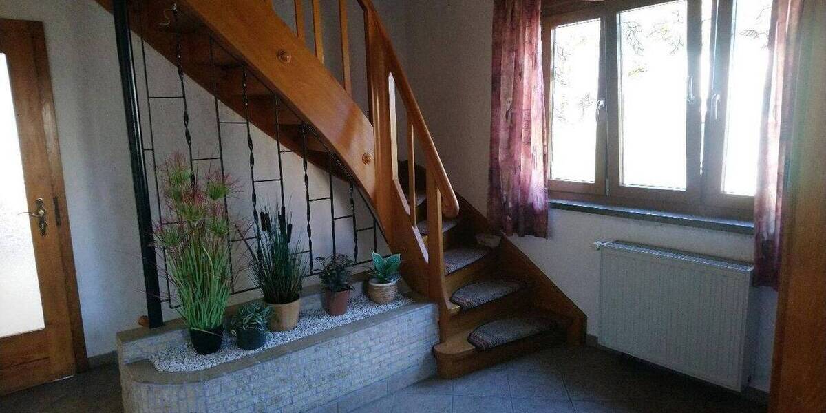 Einfamilienhaus Zeulenroda - 5 Zimmer, 120 m&sup2;, 330.000&euro; | Angebot:25996821