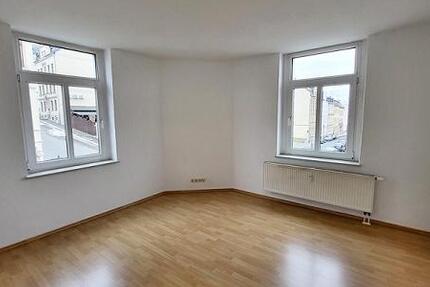 Wohnung Reichenbach im Vogtland - 3 Zimmer, 57 m&sup2;, 285&euro; | Angebot:25919807