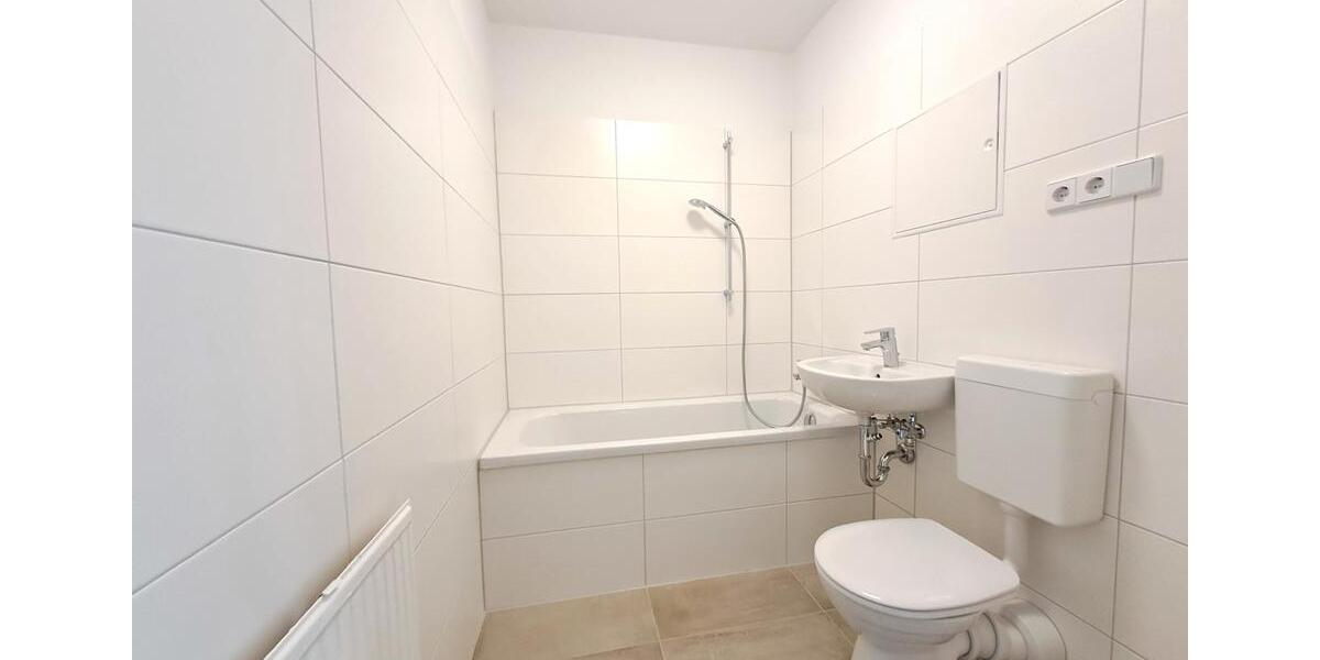 Etagenwohnung Plauen Alt Chrieschwitz - 3 Zimmer, 57 m&sup2;, 304&euro; | Angebot:21623163