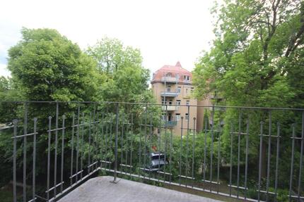 Wohnung Plauen - 4 Zimmer, 120 m&sup2;, 800&euro; | Angebot:25137415