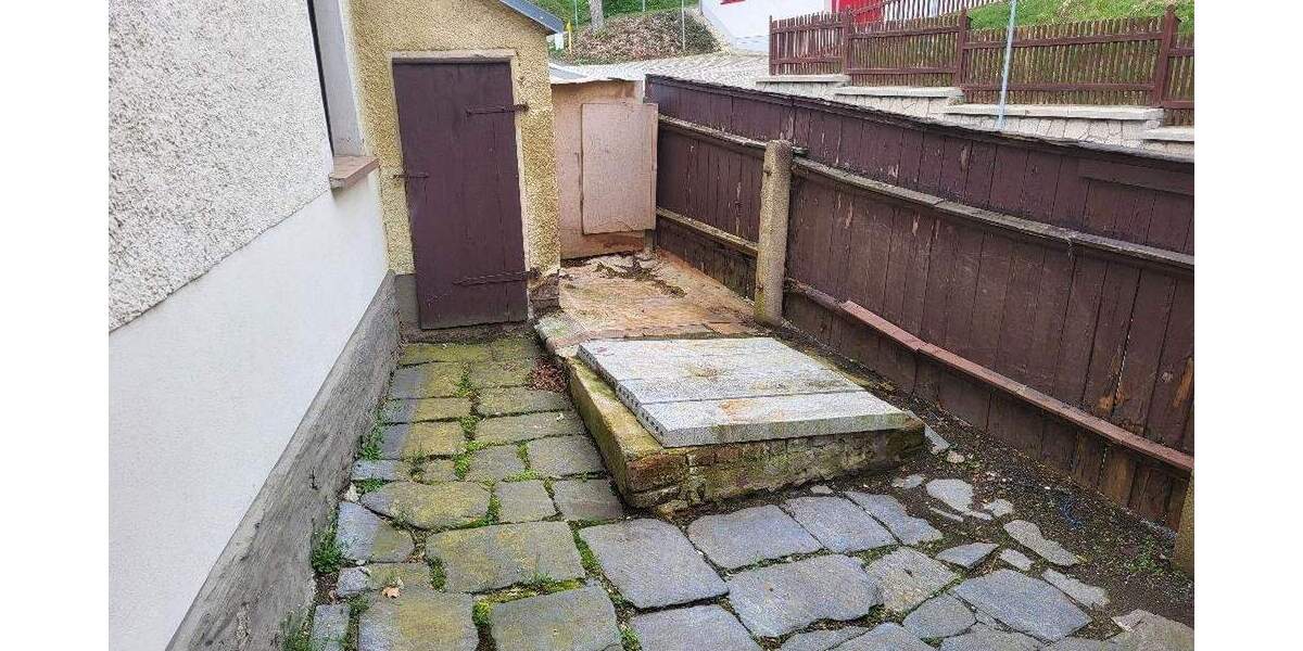 Einfamilienhaus Lengenfeld - 3 Zimmer, 90 m&sup2;, 39.000&euro; | Angebot:25670679