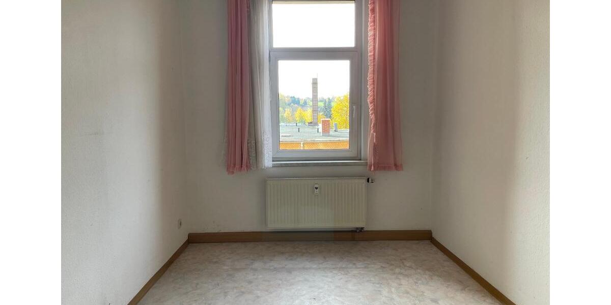 Etagenwohnung Plauen - 3 Zimmer, 65 m&sup2;, 390&euro; | Angebot:23582828