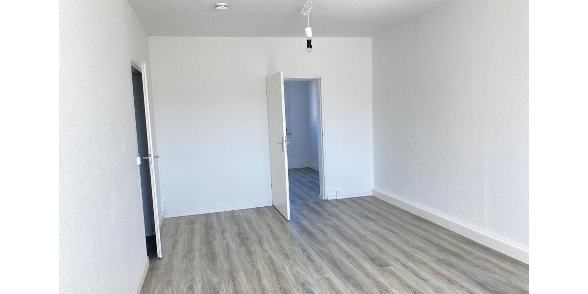 Etagenwohnung Schöneck/Vogtland Vogtland - 3 Zimmer, 68 m&sup2;, 355&euro; | Angebot:22522185