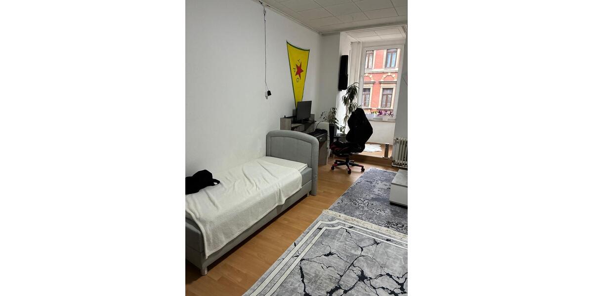 Etagenwohnung Hof Altstadt - 4 Zimmer, 120 m&sup2;, 840&euro; | Angebot:25951772