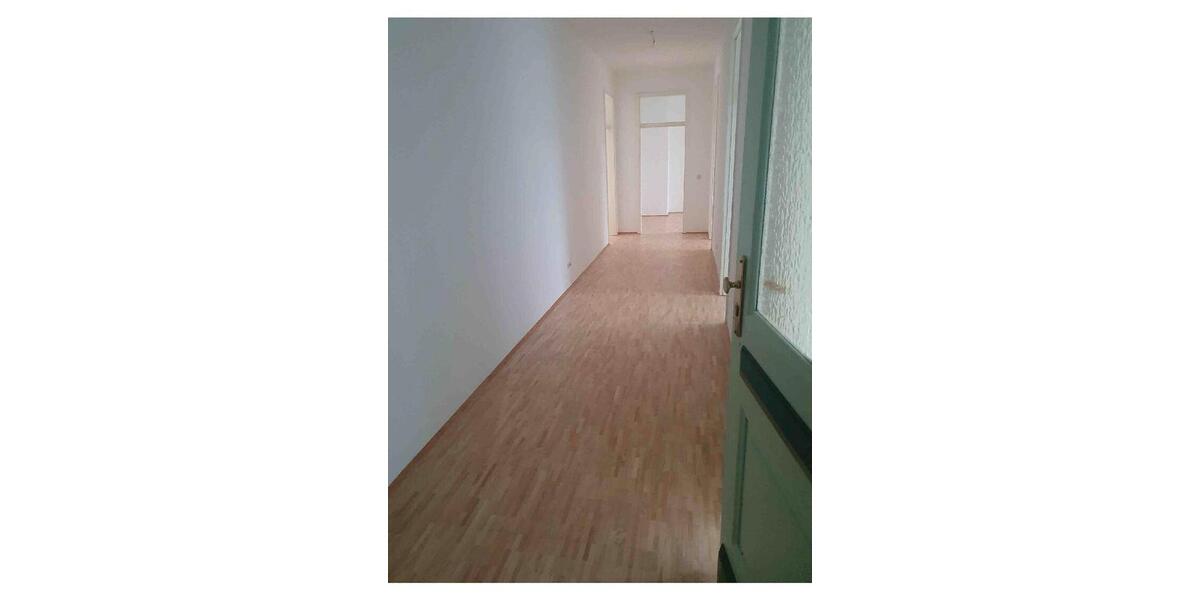 Etagenwohnung Treuen - 3 Zimmer, 83 m&sup2;, 605&euro; | Angebot:26006954