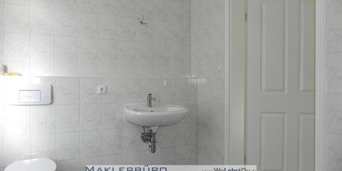 Etagenwohnung Greiz - 2 Zimmer, 70 m&sup2;, 355&euro; | Angebot:25666523