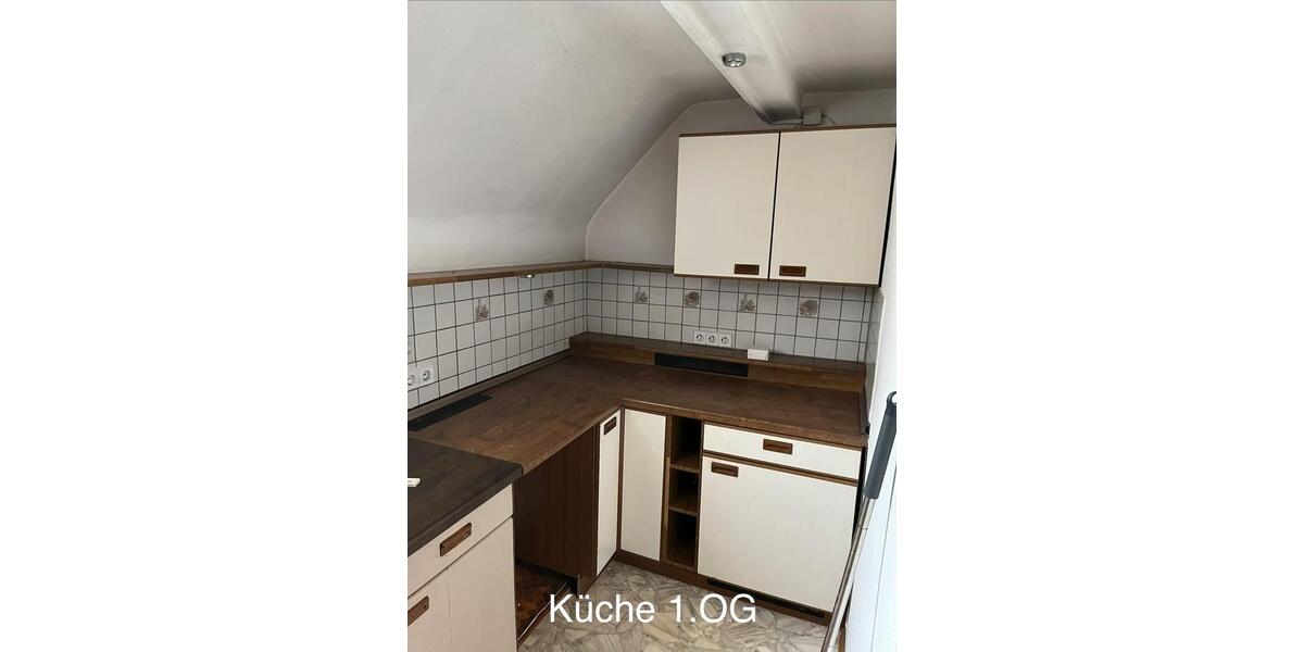 Doppelhaushälfte Rehau - 10 Zimmer, 150 m&sup2;, 189.000&euro; | Angebot:27023492