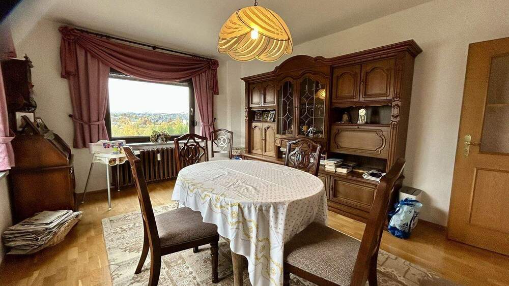 Einfamilienhaus Rodewisch - 1 Zimmer, 220 m&sup2;, 249.000&euro; | Angebot:25662114