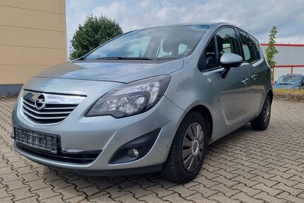 Opel Meriva 146.643 km 2.299 &euro; Tanna 07922