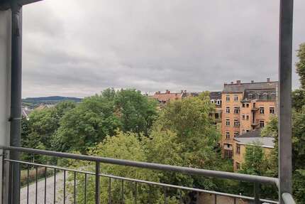 Wohnung Plauen Reißiger Vorstadt - 5 Zimmer, 122 m&sup2;, 550&euro; | Angebot:26737043