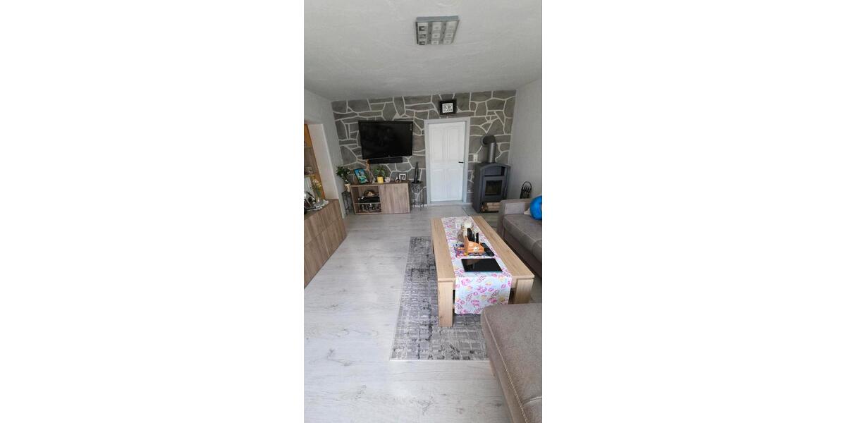 Einfamilienhaus Klingenthal - 4 Zimmer, 97 m&sup2;, 41.000&euro; | Angebot:27095371