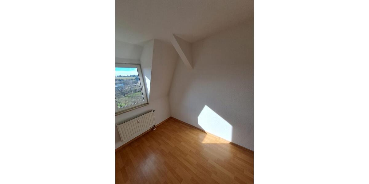 Dachgeschoßwohnung Plauen Altstadt - 2 Zimmer, 50 m&sup2;, 47.500&euro; | Angebot:26706856
