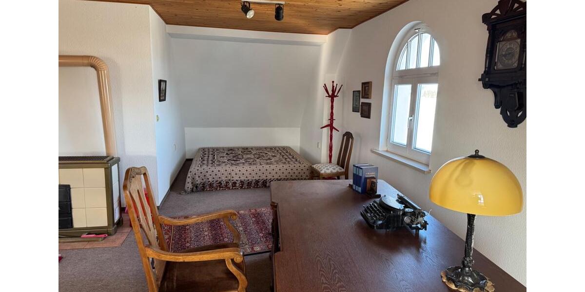 Einfamilienhaus Köditz - 9 Zimmer, 282 m&sup2;, 220.000&euro; | Angebot:25195300