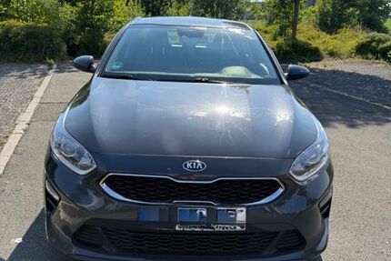 Kia ceed / Ceed 115.000 km 10.500 &euro; Hof 95032