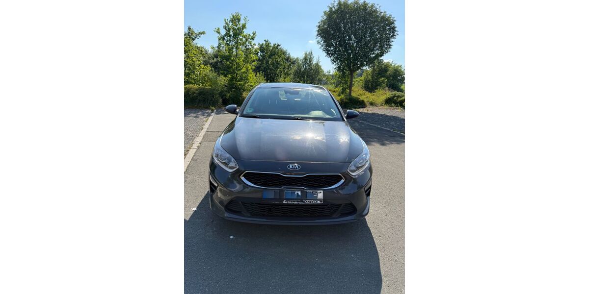 Kia ceed / Ceed 115.000 km 10.500 &euro; Hof 95032
