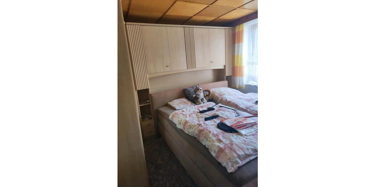 Mehrfamilienhaus, Wohnhaus Klingenthal - 5 Zimmer, 200 m&sup2;, 35.000&euro; | Angebot:25571144