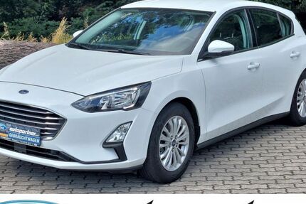 Ford Focus 35.406 km 21.890 &euro; Rodewisch 08228