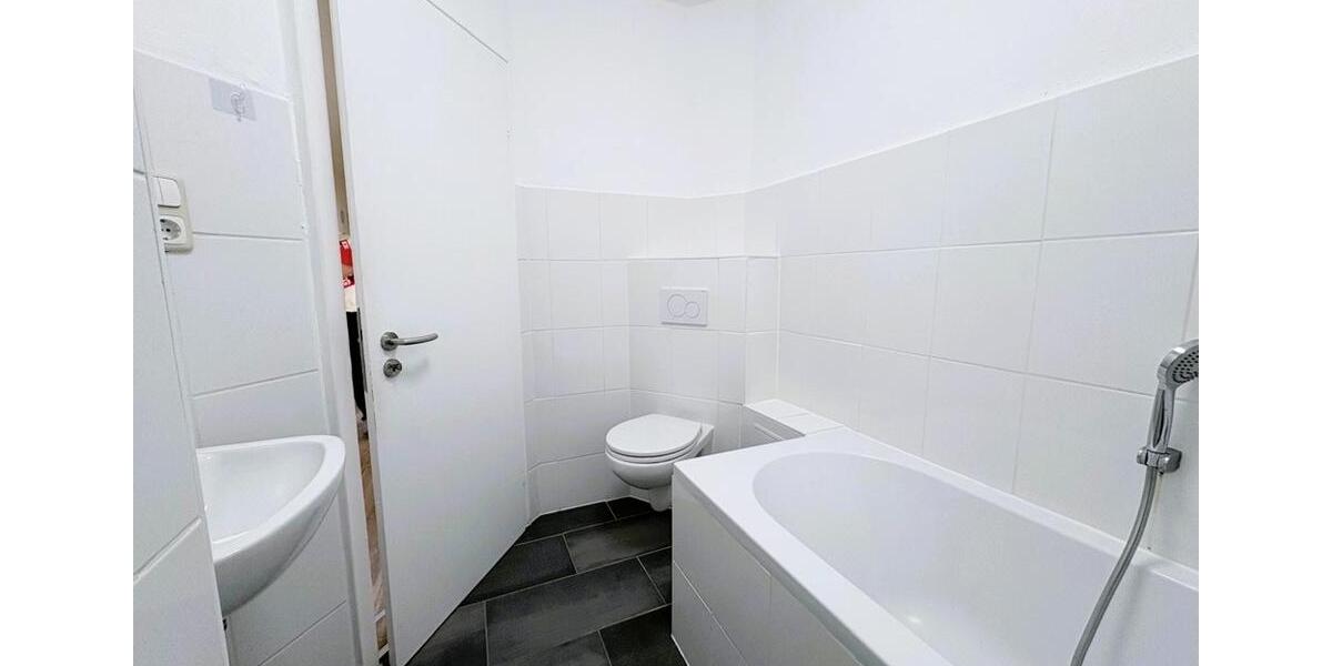 Etagenwohnung Hof Altstadt - 3 Zimmer, 80 m&sup2;, 650&euro; | Angebot:26664854