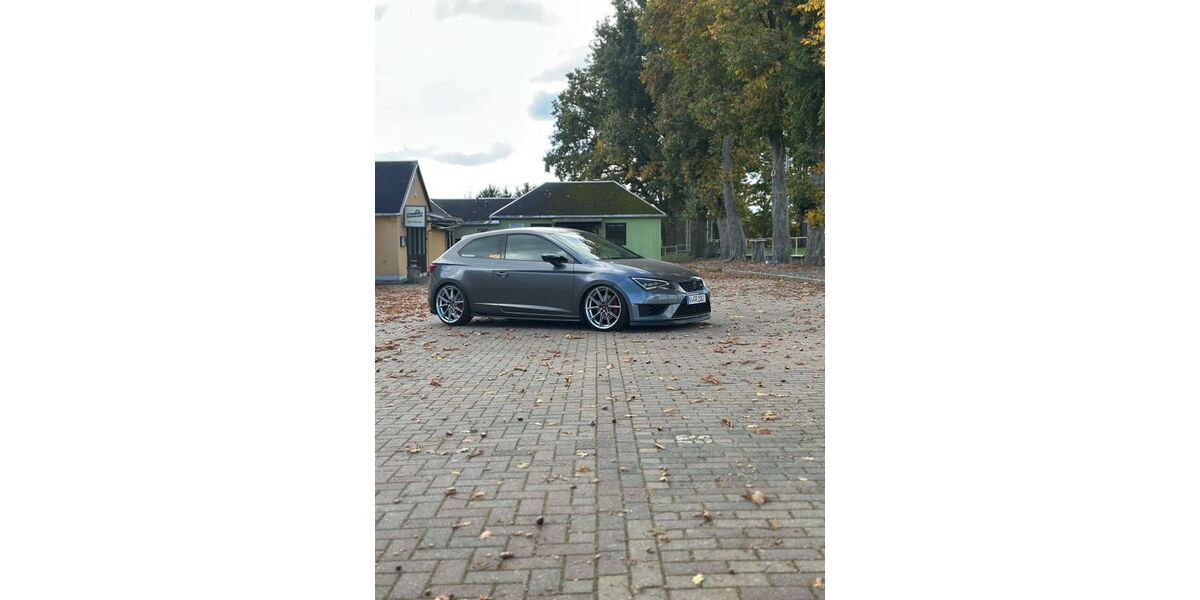 Seat Leon 123.000 km 10.200 &euro; Rosenbach 08539