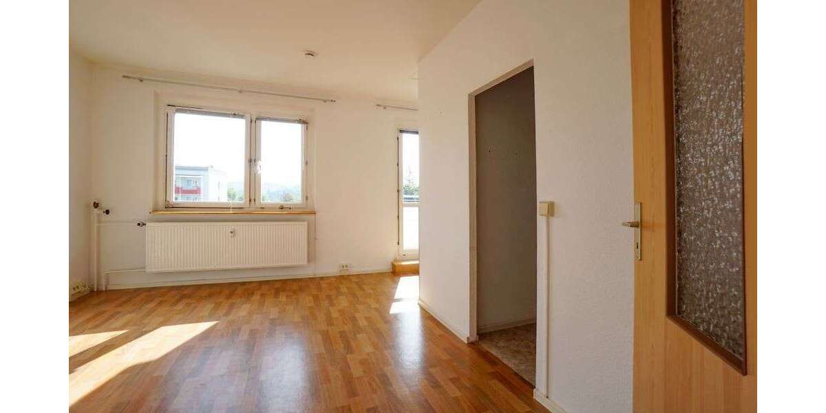 Etagenwohnung Plauen Chrieschwitz - 1 Zimmer, 34 m&sup2;, 228&euro; | Angebot:23755841