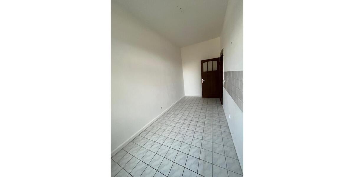 Erdgeschoßwohnung Reichenbach im Vogtland - 1 Zimmer, 37 m&sup2;, 230&euro; | Angebot:25852903